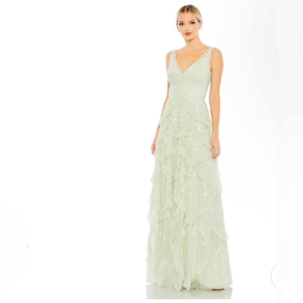 Mac Duggal SEQUINED SCALLOP RUFFLE TIERED V NECK GOWN MAXI DRESS